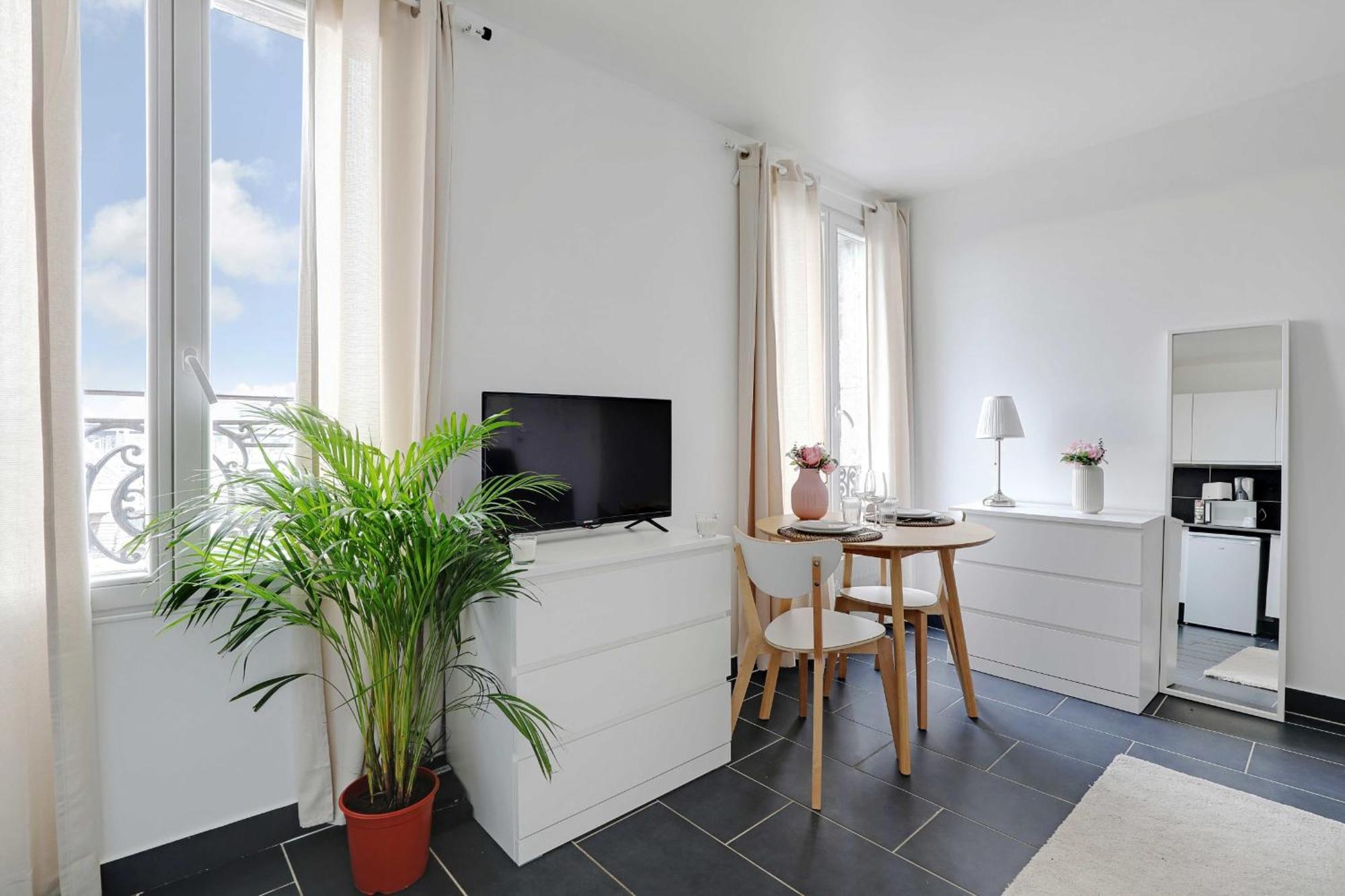 Cmg - Residence Edouard Vaillant Pantin Exterior photo